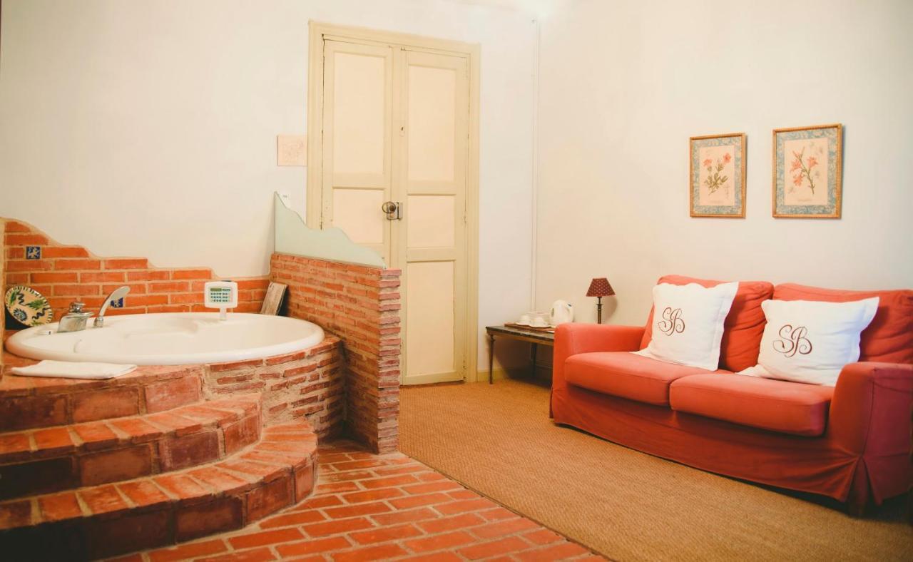 Hospederia Senorio De Brinas Hotel Exterior photo